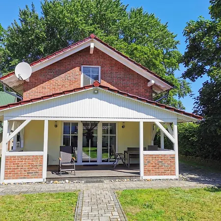 Semesterbostad Haus Kranichweide *