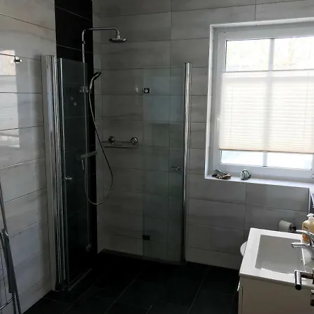 Semesterbostad Haus Kranichweide Bodstedt